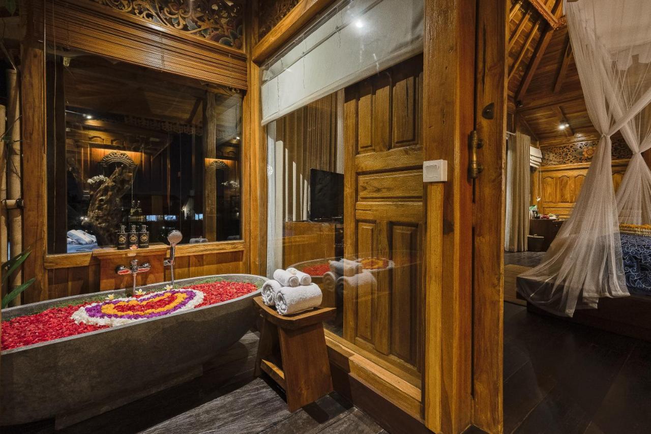 Airsania Ubud Antique Villas エクステリア 写真