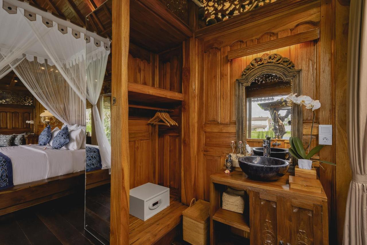 Airsania Ubud Antique Villas エクステリア 写真