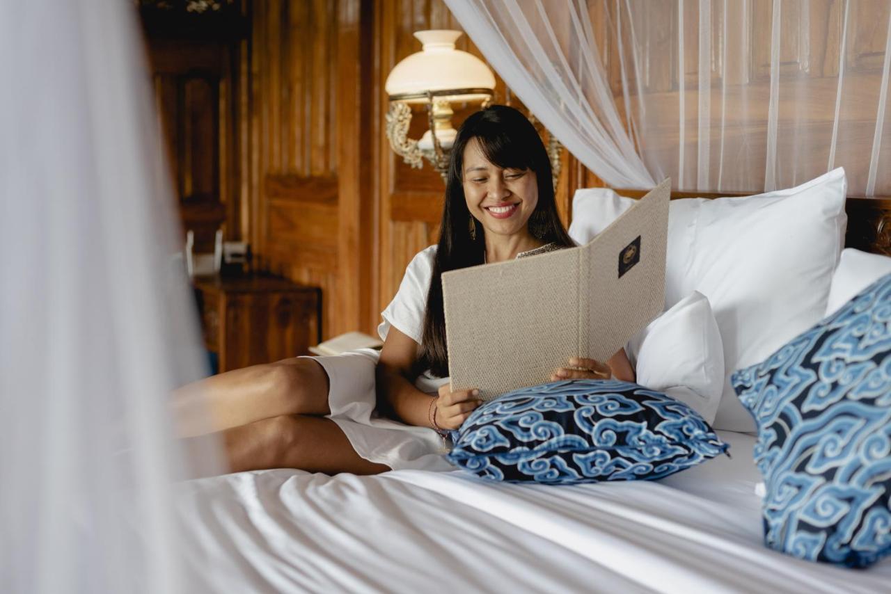 Airsania Ubud Antique Villas エクステリア 写真