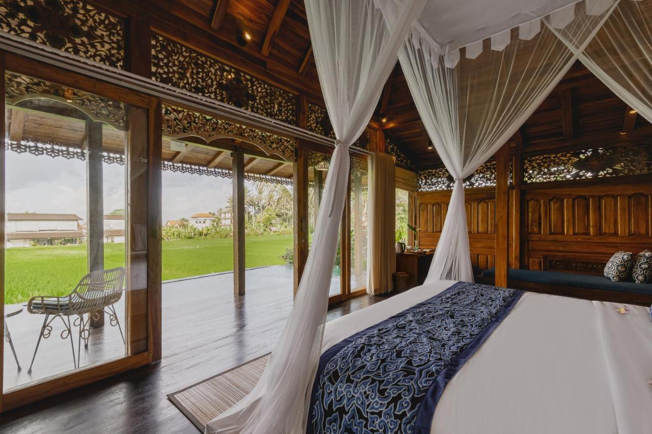 Airsania Ubud Antique Villas エクステリア 写真