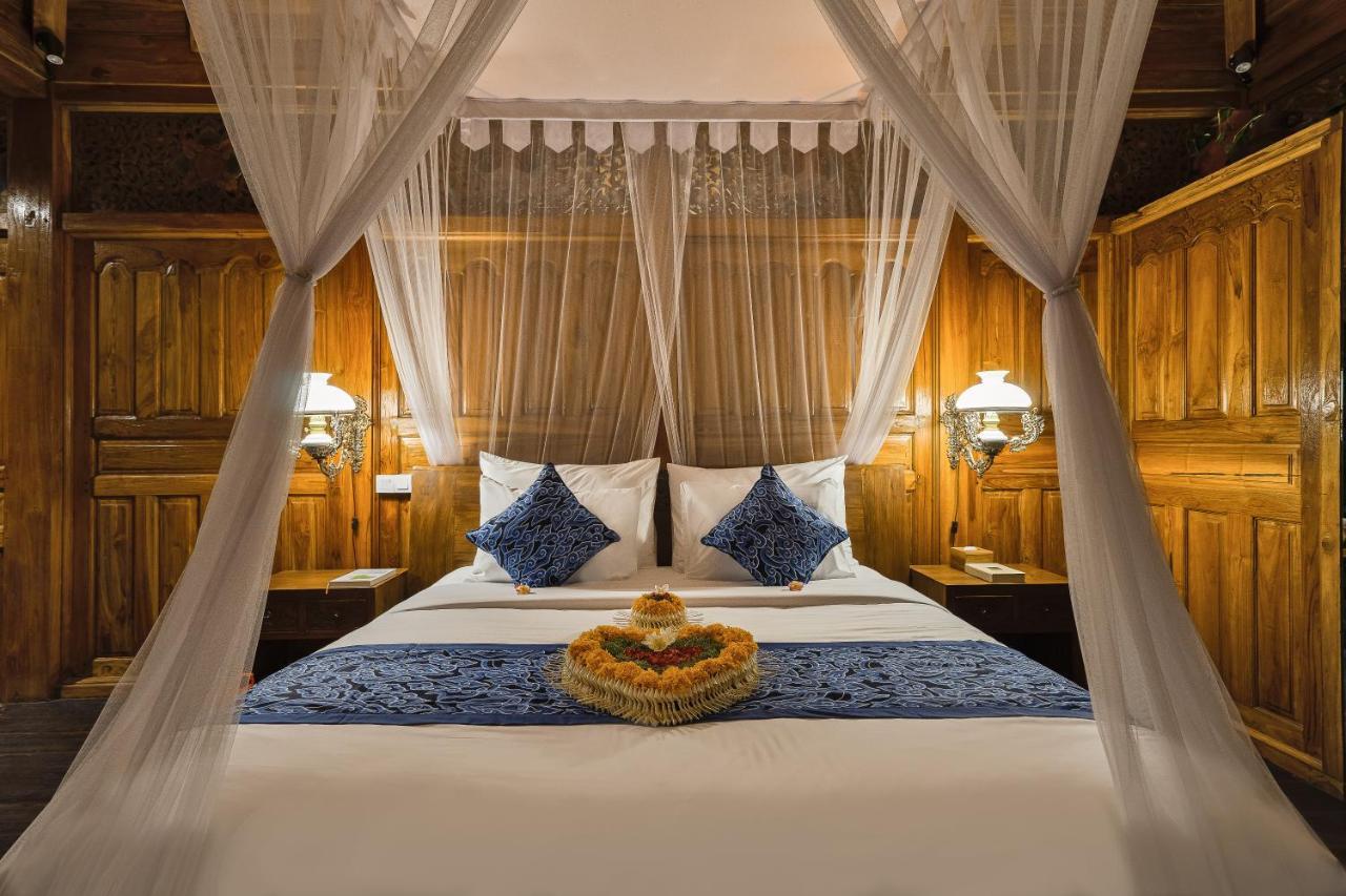 Airsania Ubud Antique Villas エクステリア 写真