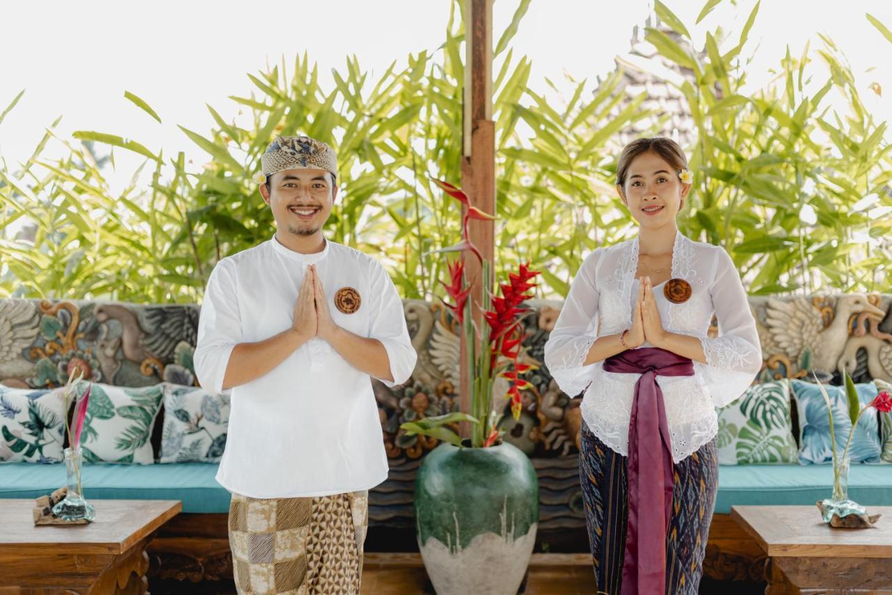 Airsania Ubud Antique Villas エクステリア 写真
