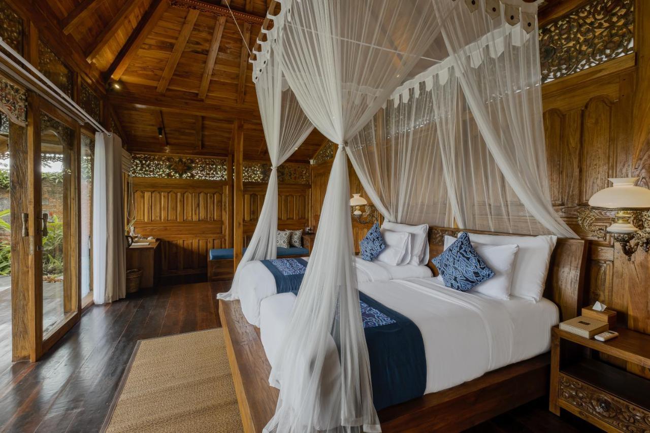 Airsania Ubud Antique Villas エクステリア 写真